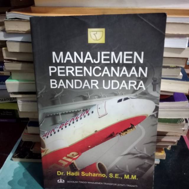 

Buku original - manajemen perencanaan bandar udara oleh hadi suharno