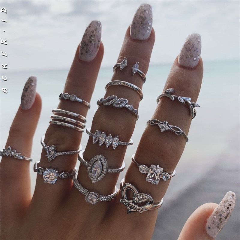 15pcs / Set Cincin Berlian Bentuk Hati Tetesan Air Model Rongga Untuk Aksesoris Perhiasan Wanita