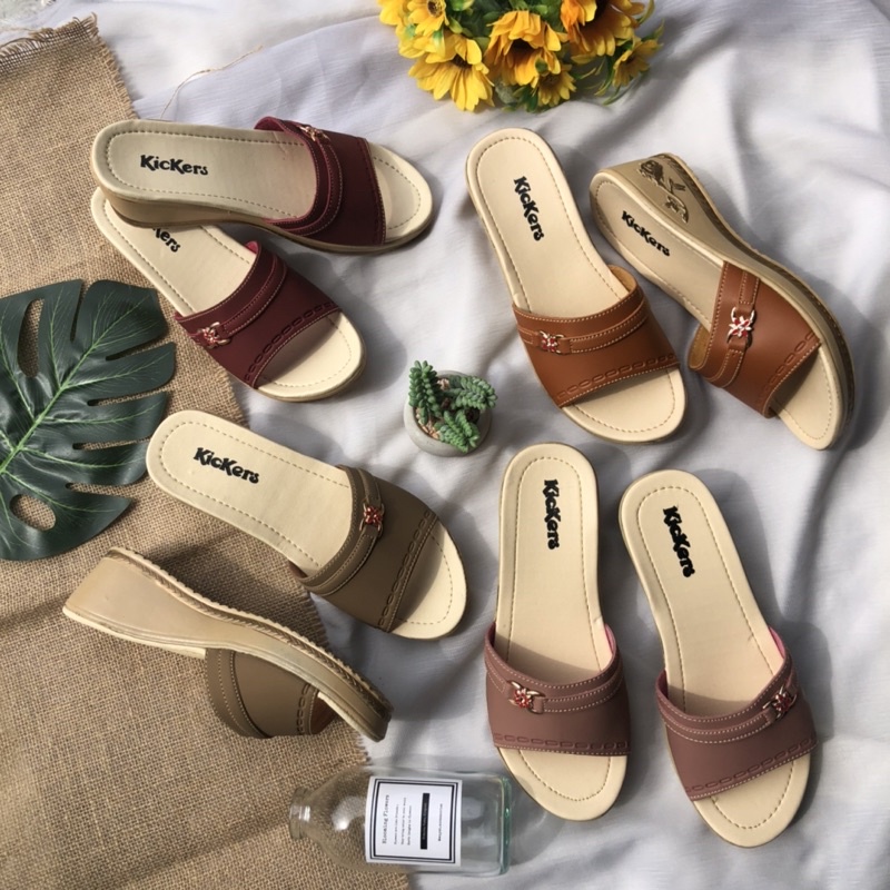 SENDAL SLOP WEDGES LESTARI 1 SANDAL CEWEK WANITA AKSEN BUNGA TERLARIS TERMURAH WEDGES SANDAL TALI 5cm MULAN WANITA CASUAL SENDAL PEREMPUAN TERBARU MURAH KARET PESTA TERBARU GRATIS ONGKIR COD