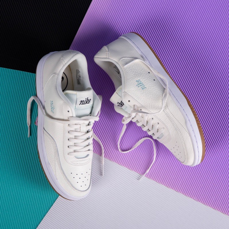 Nike Court Vintage Cream Gum