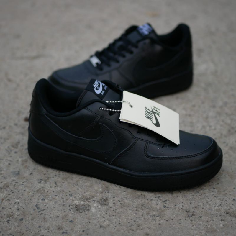 Sepatu Adidas AF1 Full Black