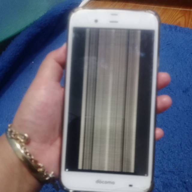 hp SHARP Aquos SH04h ngblank LCD