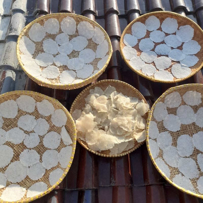 

Kerupuk Gendar/Kerupuk Nasi HomeMade (Tanpa Borax/Bleng) 100gr/250gr