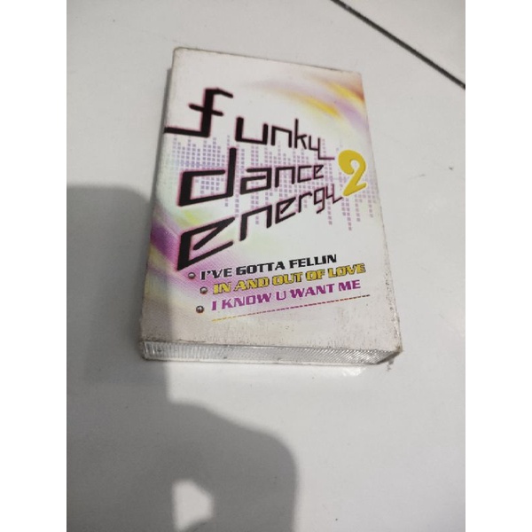 kaset pita funky dance energy 2