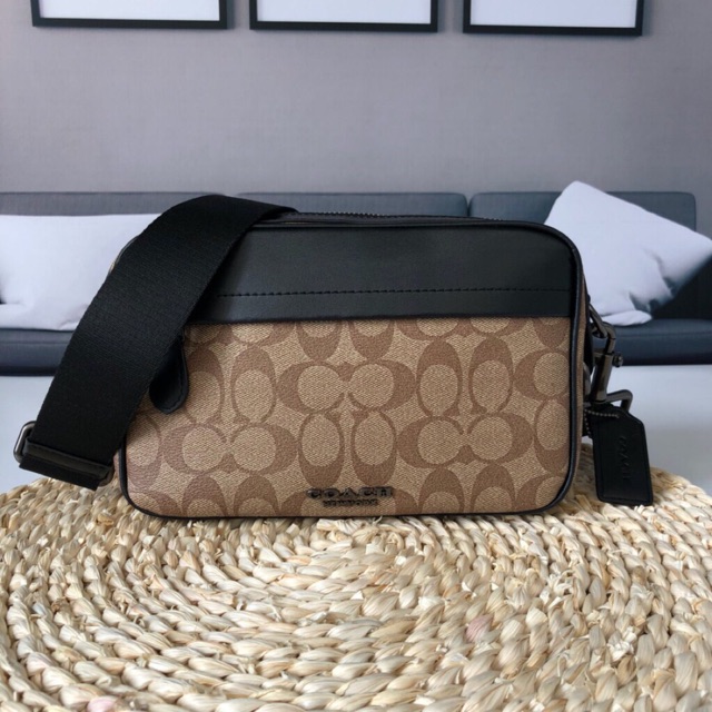 Coach Graham Crossbody In Signature Canvas