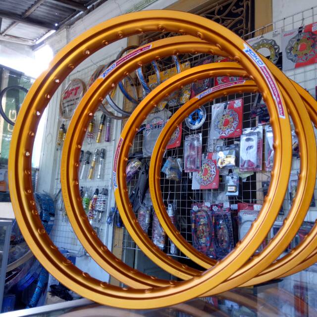 Ring yoko gold uk 140.140.17