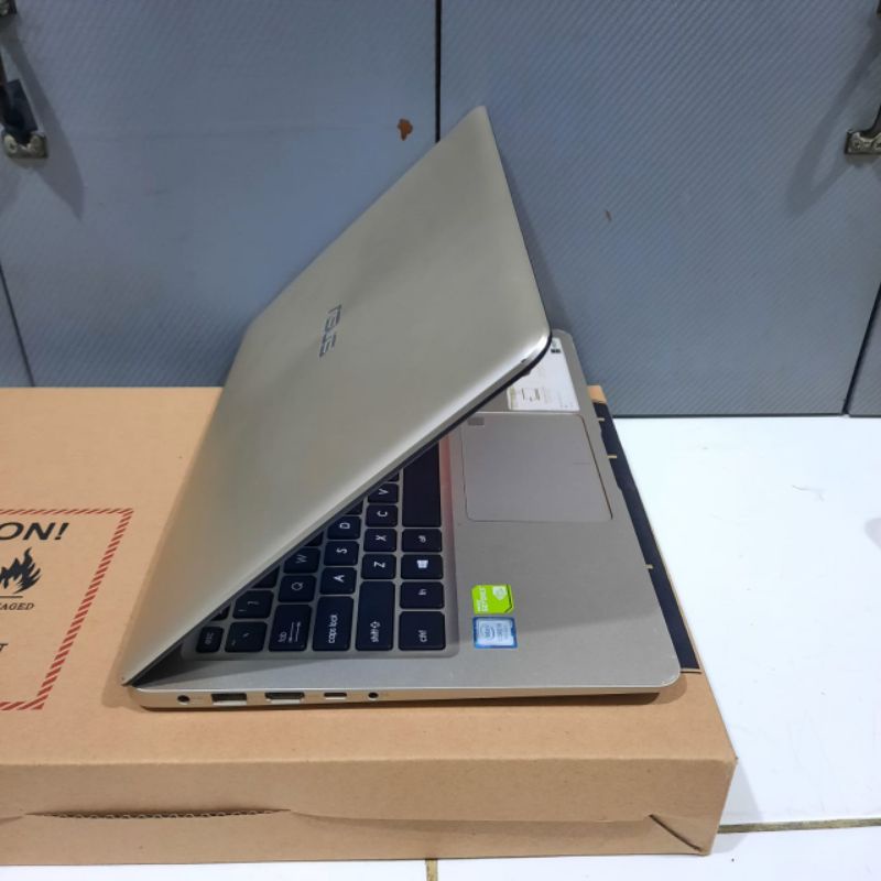 Laptop Asus Vivobook S14 X441UF Core i5-8250U Ram 8GB/HDD 1TB Nvidia GeForce MX 130 2GB gaming editing desain