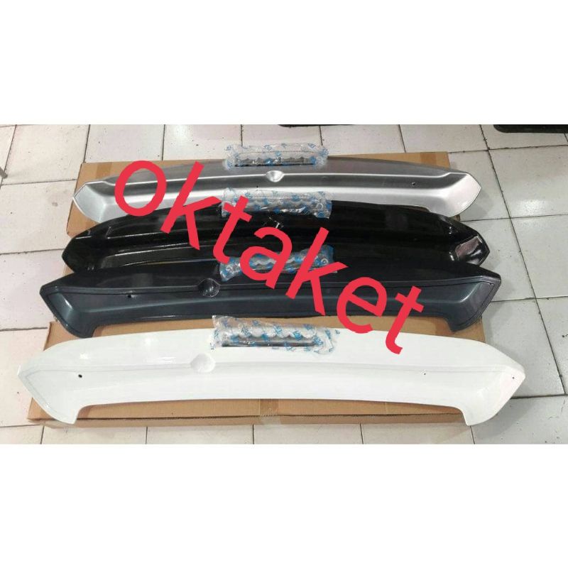 spoiler Toyota Agya Ayla with lampu warna body ( hitam silver putih abu)