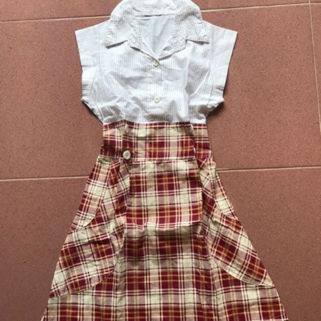 Mini dress kotak kotak berkerah