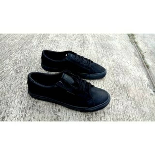 SEPATU SEKOLAH PRIA AIRWALK KATHEN FULL BLACK HITAM