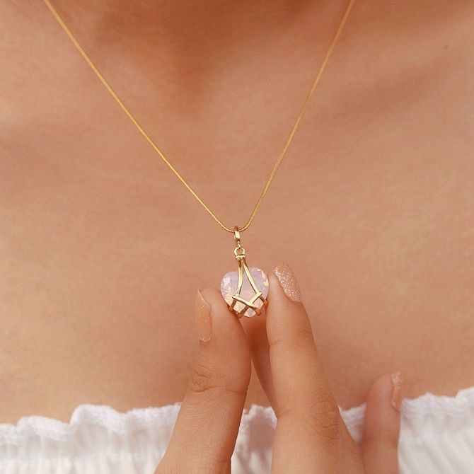 Kalung Rantai Emas 18K Liontin Hati Hias Cubic Zirconia Untuk Wanita Barbie