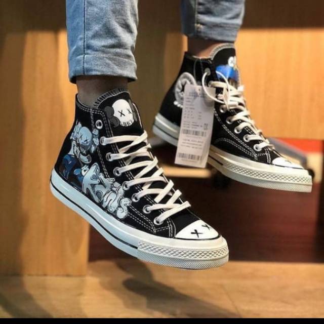 converse 70s x kaws