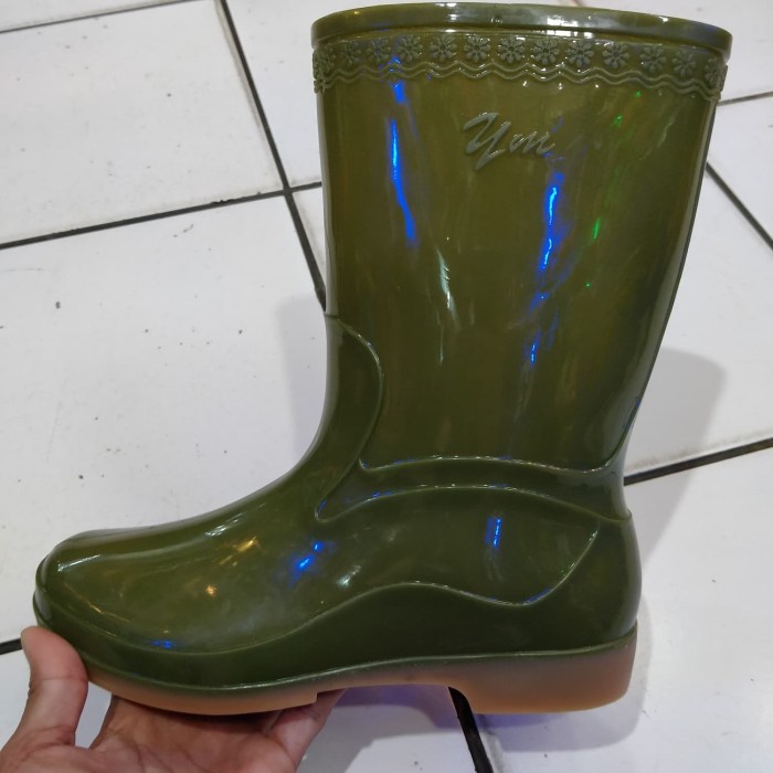Sepatu Boots Karet Pria/Wanita Sepatu Anti Air Yumeida - Hijau, 24