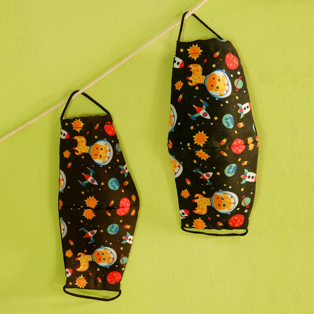 

Pop Kidswear Giraffestronout PopMask - masker kain print couple gambar binatang full print
