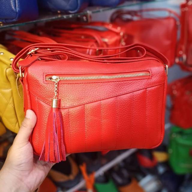 TAS KULIT WANITA warna merah