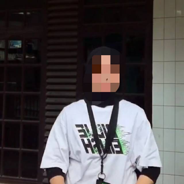 tas leher/saku leher/tas kecil