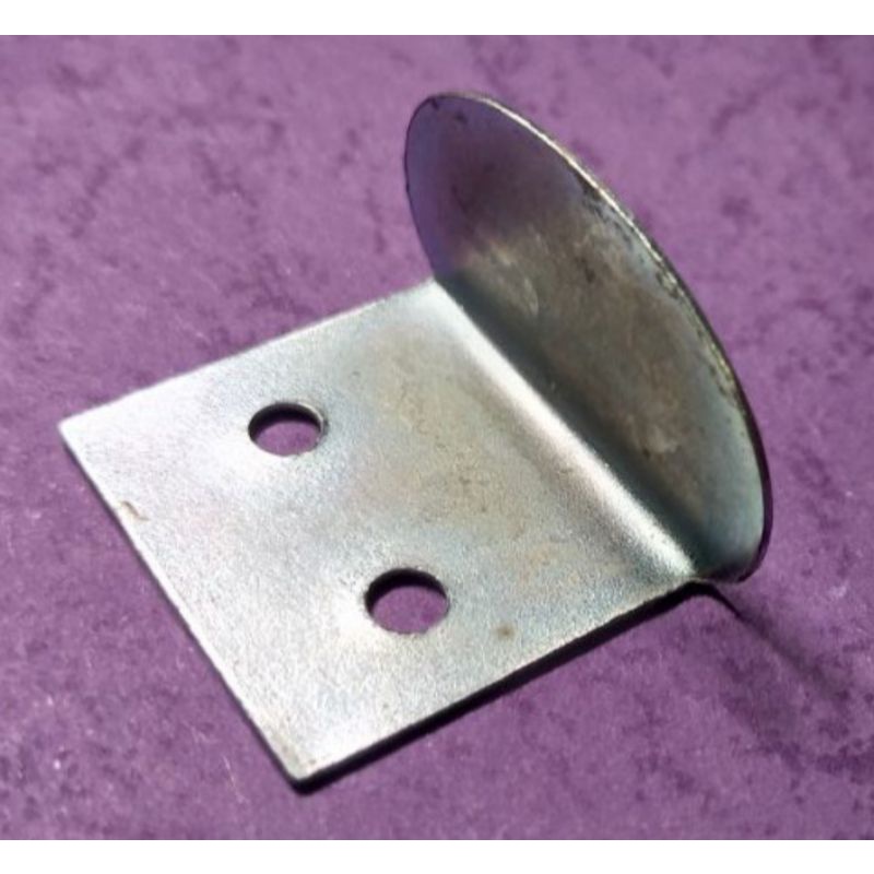 Plat klem kaca cermin L