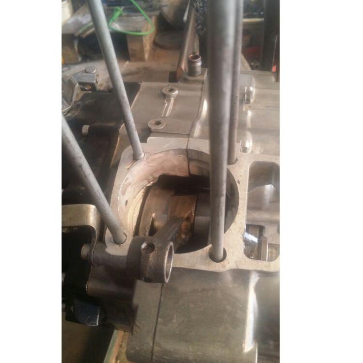 

YFDP LEM PORTING ASLI!!! LEM EPOPUTTY LEM EPOXY LEM KAPAL LEM SERBAGUNA TAHAN PANAS TAHAN BENSIN KUWALITA TERUJI 441SWRH