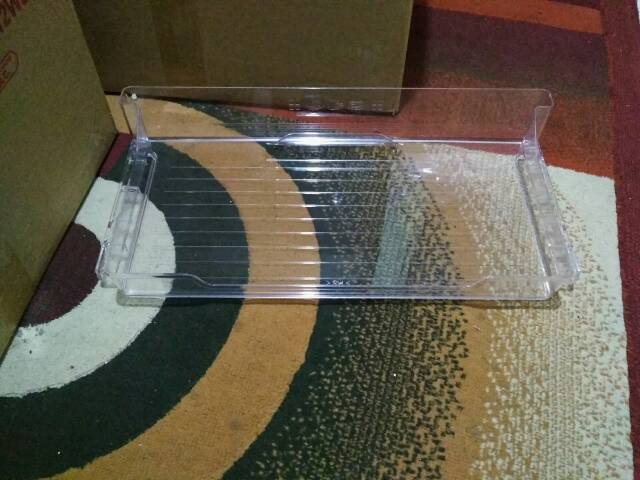 Rak Ikan Daging Chilled Case Bawah Freezer Kulkas Panasonic B22 Original