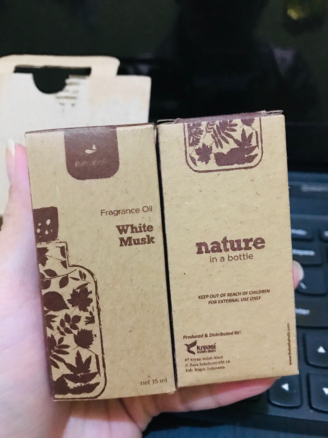 Bathaholic White Musk Aromatherapy Oil 15ml Bathaholic