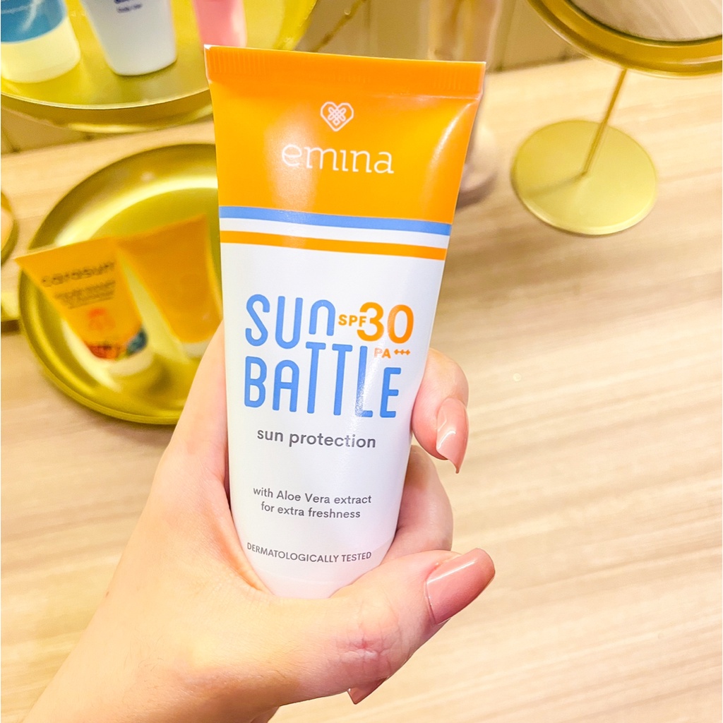 𝐑𝐀𝐃𝐘𝐒𝐀 - EMINA SUNSCREEN SPF 30  PA +++ / EMINA SUN BATTEL SPF 30  PA +++