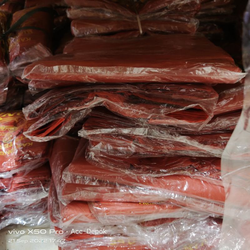 KANTONG Kresek Bahan Plastik Merek LOZO Loco Tebal Merah Ukuran 17 24 28 35 40 CM Merah