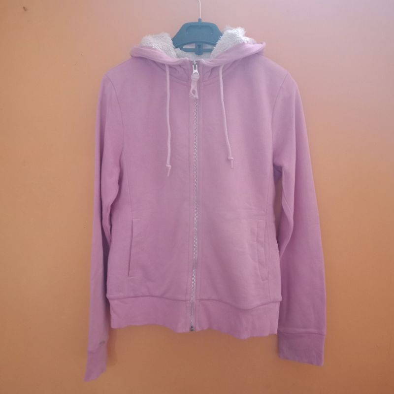 Uniqlo sherpa pink ( preloved )
