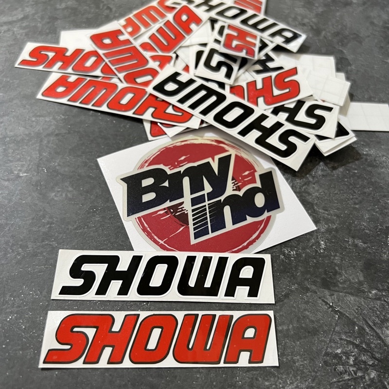 STICKER SHOWA CUTTING