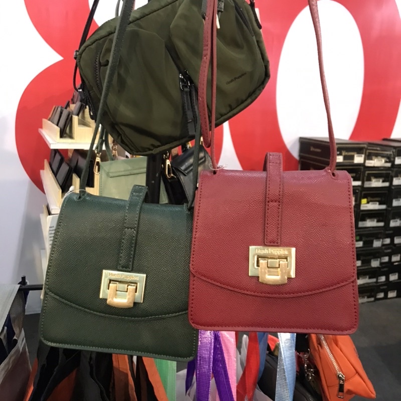 Tas Cewek | Sling Bag Hush Puppies