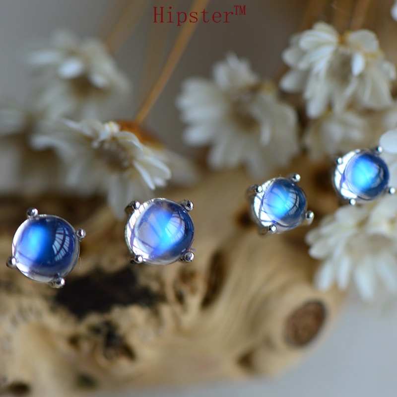 New Creative Simple Temperament Inlaid Moonstone Stud Earrings