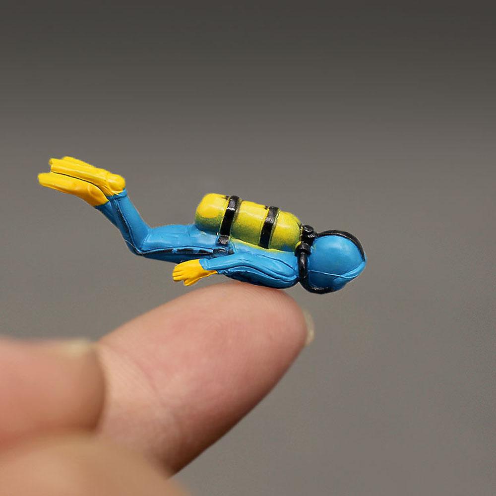 Augustina Divers Patung Miniatur Resin Lautan Dekorasi Sea Explorer Fish Tank Decor Mainan Lanskap Mikro