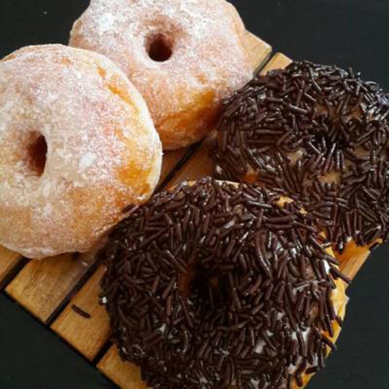 

DONAT KENTANG MESIS DAN GULA TABUR