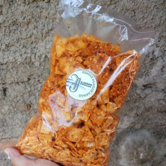 

Makanan ringan / Keripik Pangsit / Keripik Jinten 100% Cabe Asli Daun Jeruk Nipis