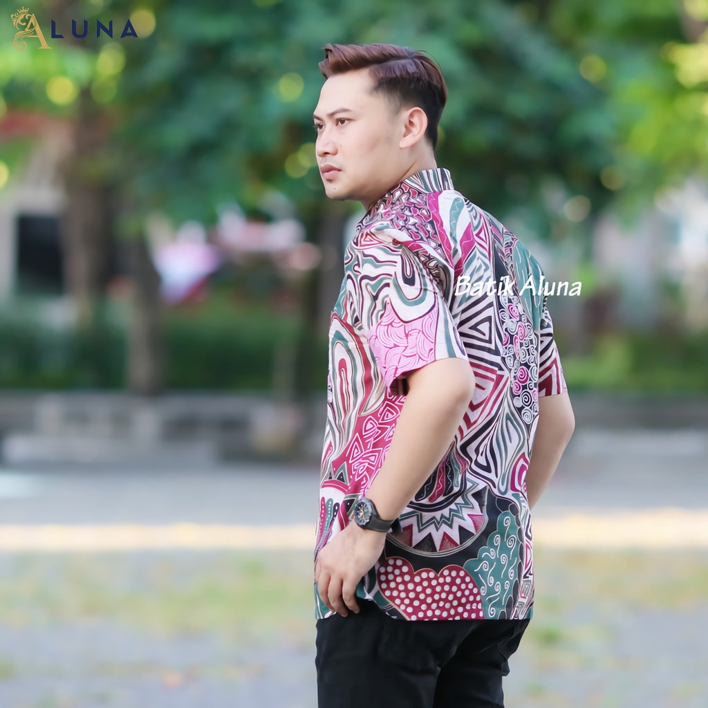 TERLARIS.!! BAJU BATIK PRIA LENGAN PENDEK KEMEJA BATIK PRIA KEREN MODERN BATIK COWOK KEKINIAN PD 013