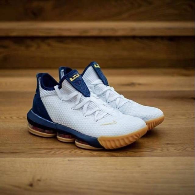 lebron 16 low white