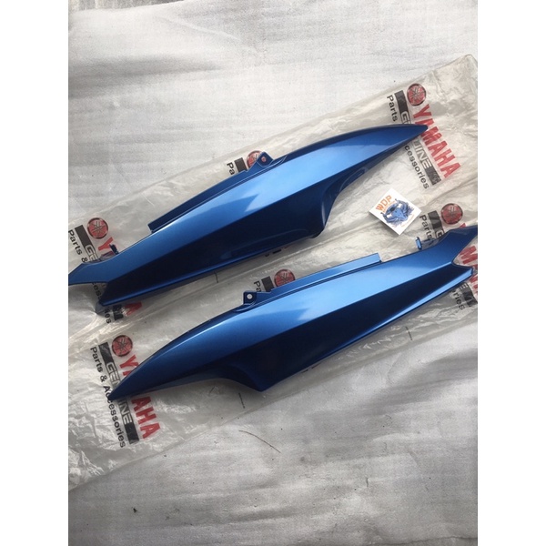 Body belakang kanan kiri Mio smile biru original YGP