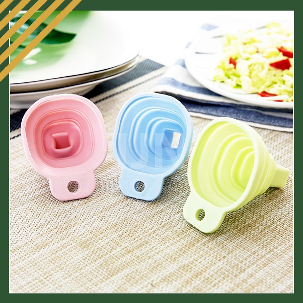 Corong Lipat Portable Air Minyak Flexible Colorful Silikon Silicone