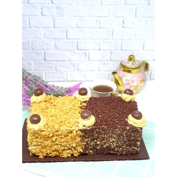 

Bolu Jadul Mocca Cake Topping Nougat Ceres Keju