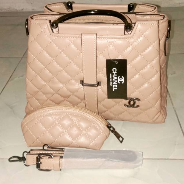 Tas chanel batam wanita