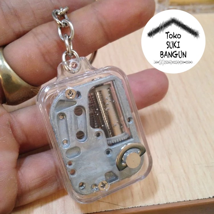 Music Box Key Chain Toys Mainan Gantungan Kunci Kotak Musik Mini