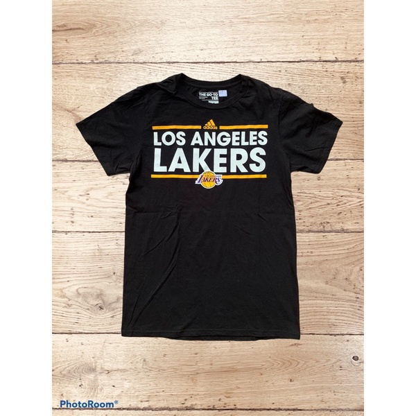 Kaos Adidas x Lakers second thrift