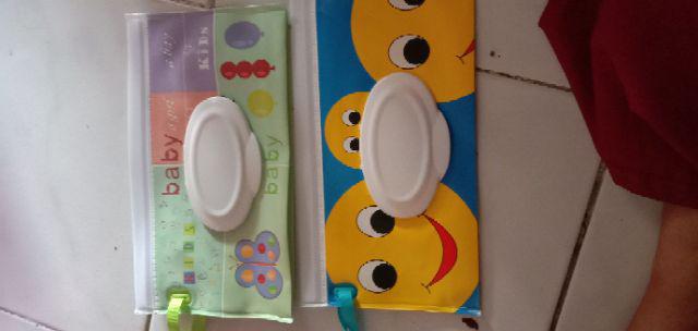 Wadah Tissue Basah / Tempat Tisu Basah / Tas Tissue Bayi / Pouch Tissue Basah