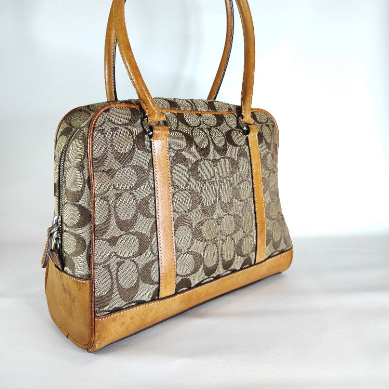 Coach Tan Signature Canvas Handbag Vintage  year 2000 Preloved Authentic (Tas) - Tan