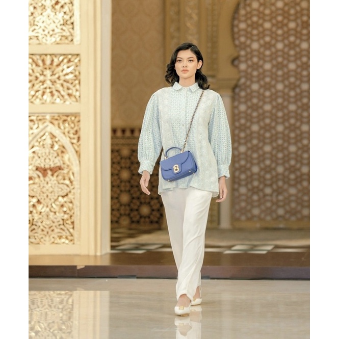 Benang Jarum x Buttonscarves Sienna Shirt Blue Raya Collection
