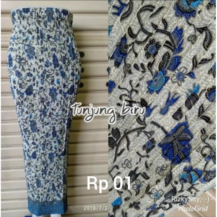 Rok Plisket Motif Batik Terbaru