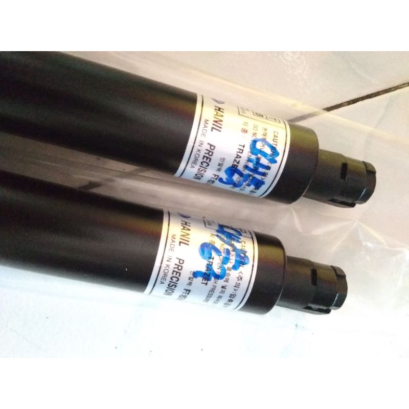 sepasang shock skok hidrolis bagasi pintu belakang hyundai trajet