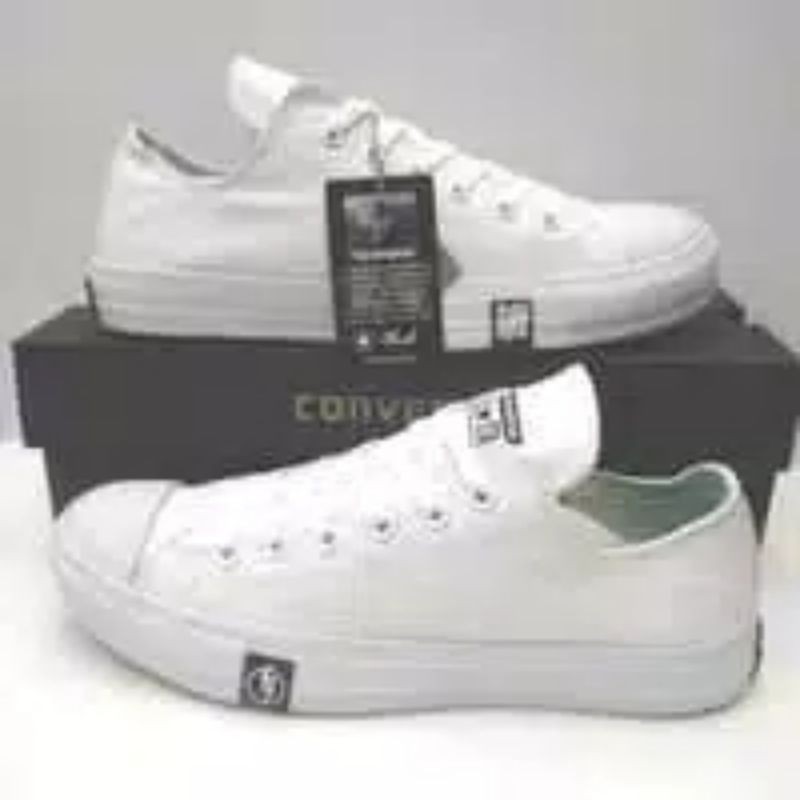 SEPATU CONVERSE ALL STAR UNDEFEATED CHUCK TAYLOR CT 2