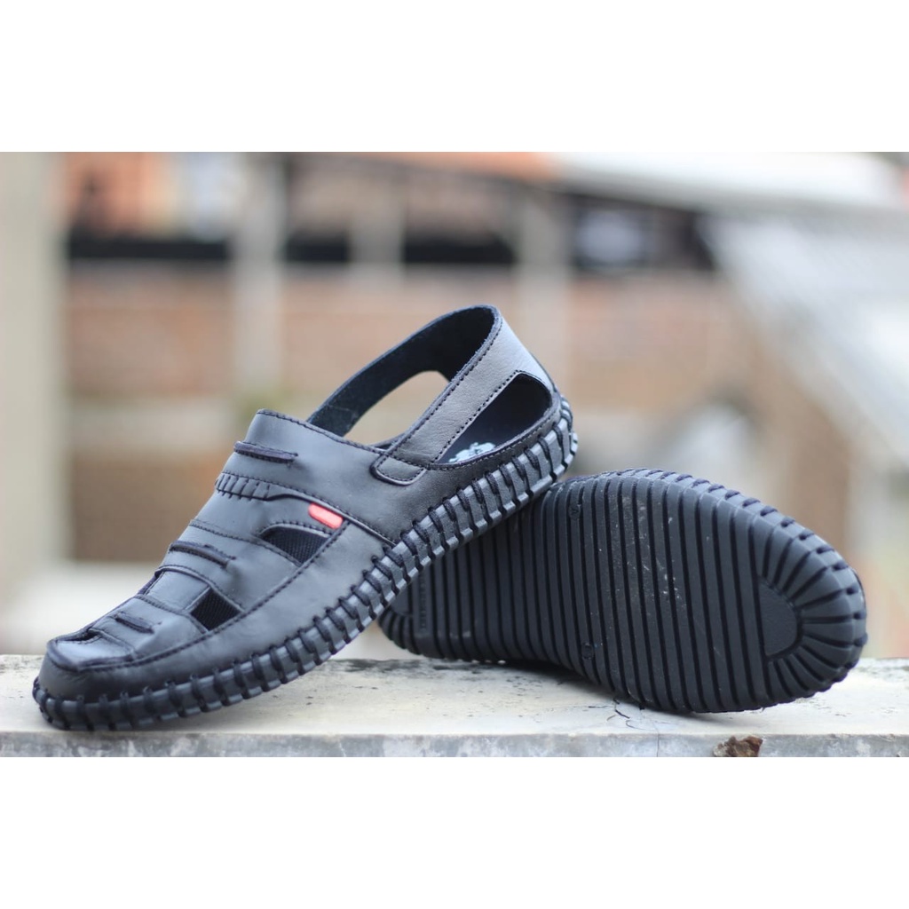 Sepatu Sandal Kasual Kulit Asli Black Master Oftimus Original