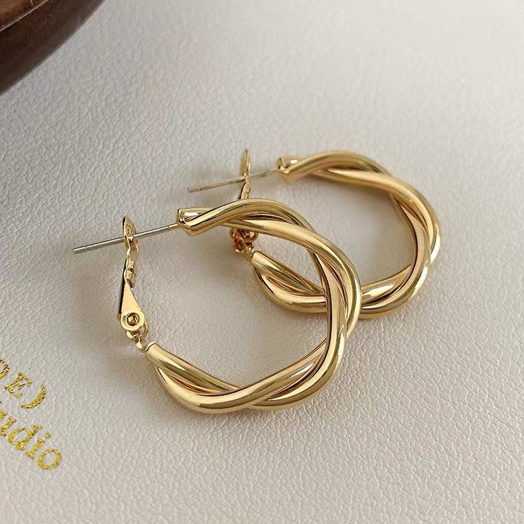 Anting Hoop Berlapis Paduan Aksesoris Mode Wanita Gaya Bohemian (Takota 011)