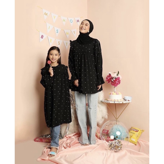 YOONA BLOUSE by VANILLA HIJAB